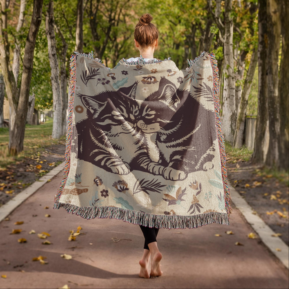 Snuggling Kitties - Woven Blanket